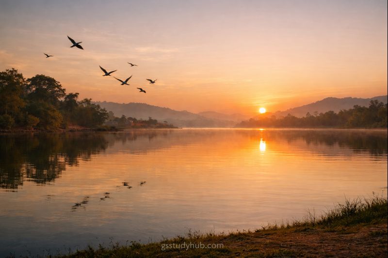 peaceful indian lake sunrise landscape gsstudyhub.jpg